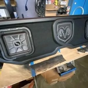 Dodge Ram with 2 kickeraudio 10″ L7 shallows box