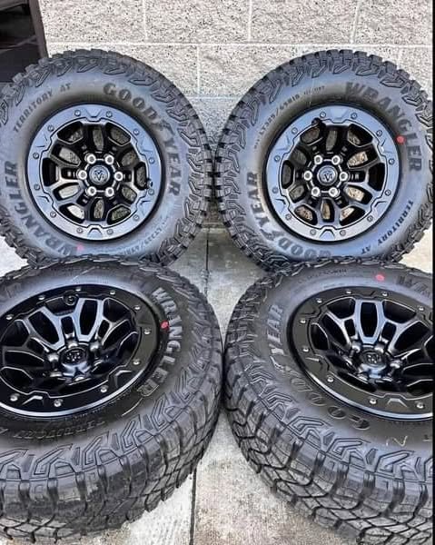 18″ Dodge Ram 1500 TRX 2023 Beadlock Bead Lock Black HAVOC EDITION Wheels Rims Tires Rines 35″ - Image 3