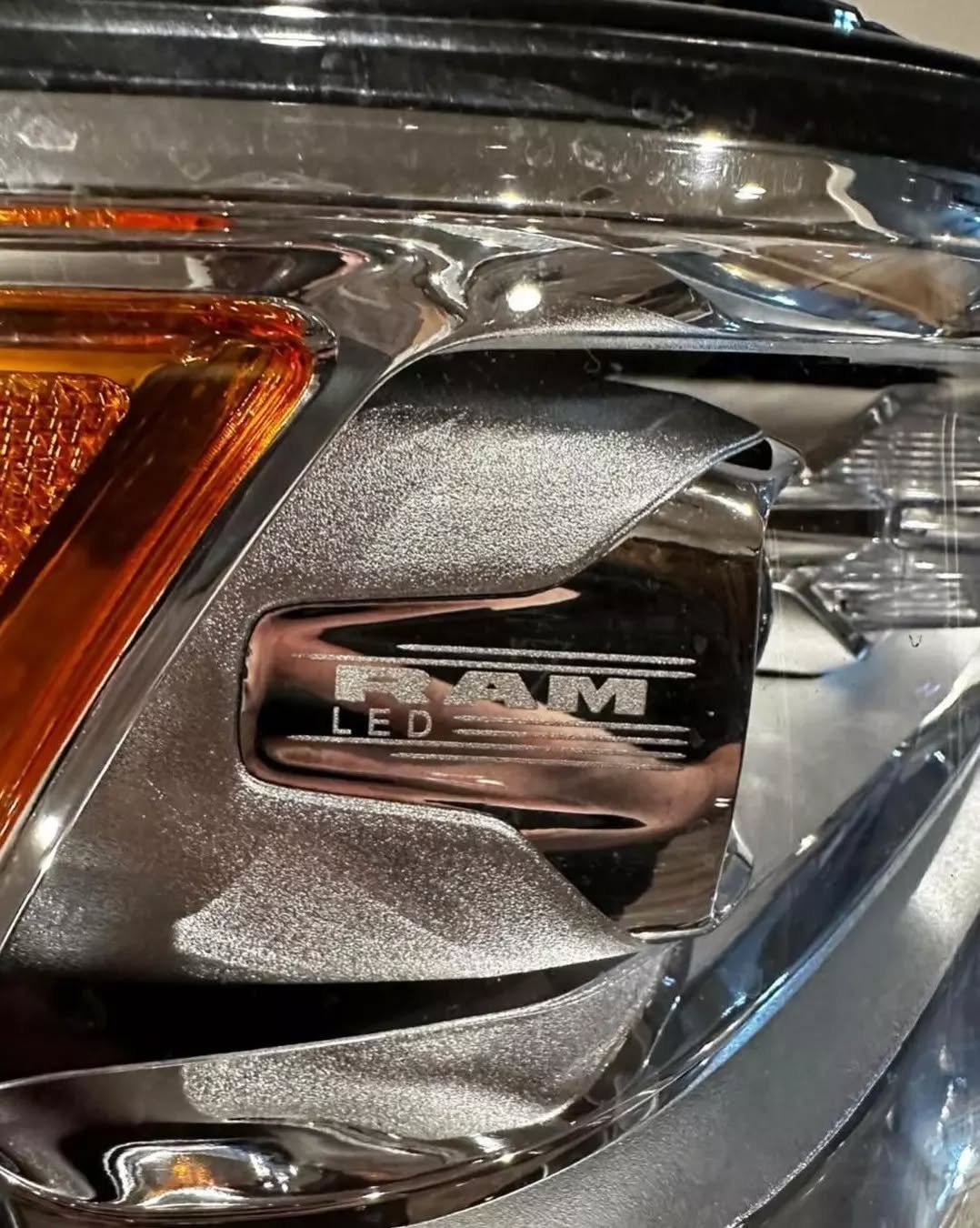 2024 Limited longhorn RAM 2500 LED headlights - Image 7