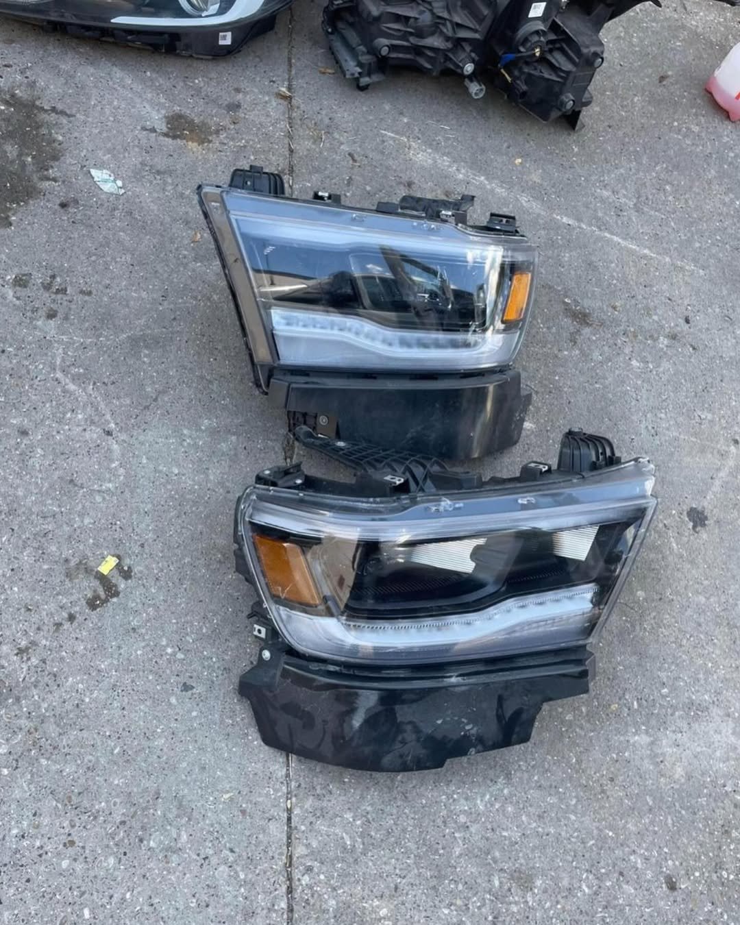 RAM 1500 HEADLIGHTS FULL LED OEM