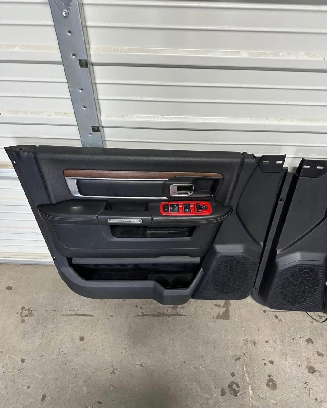 Dodge Ram 1500 2500 black Laramie crew cab door panels - Image 7