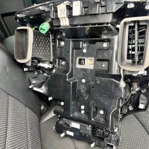 2021 Ram 1500 crew cab screen and module